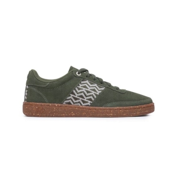 cat-tien-_baskets-ecologique-matieriaux-recycles-zero-dechet-motif-ethnique-tissage-a-la-main-daim-velours-polyester-et-bouteilles-plastique