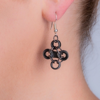 boucles-d-oreilles-en-chaine-de-velo-100-reyclees-paguro-upcycle
